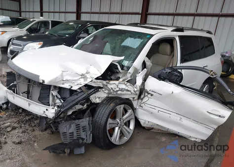 2011 Toyota Highlander Limited V6 z USA, uszkodzony, nr VIN 5TDDK3EH6BS089178